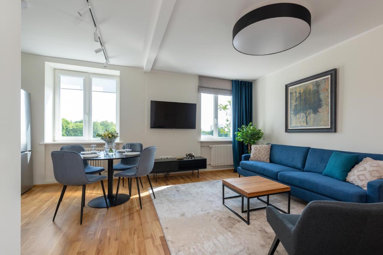 Old Town Luxury Penthouse Apartment With Emajogi View Tartu Exteriör bild