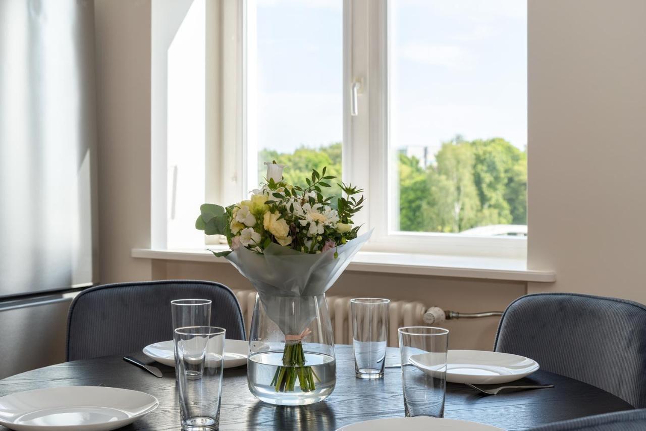 Old Town Luxury Penthouse Apartment With Emajogi View Tartu Exteriör bild